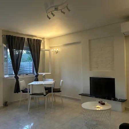 Polyxeni House Apartman