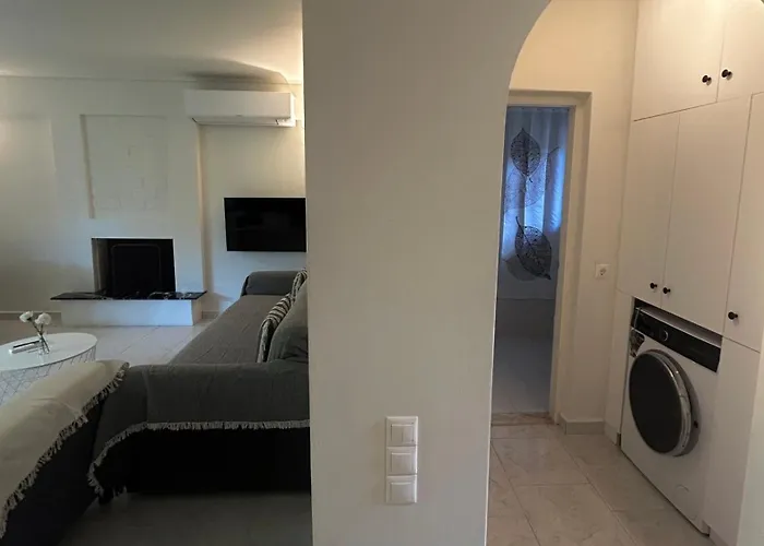 Polyxeni House Lägenhet *